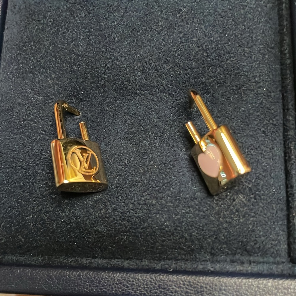 Louis Vuitton Cadenas Gold Lock Earrings Full Set EUC